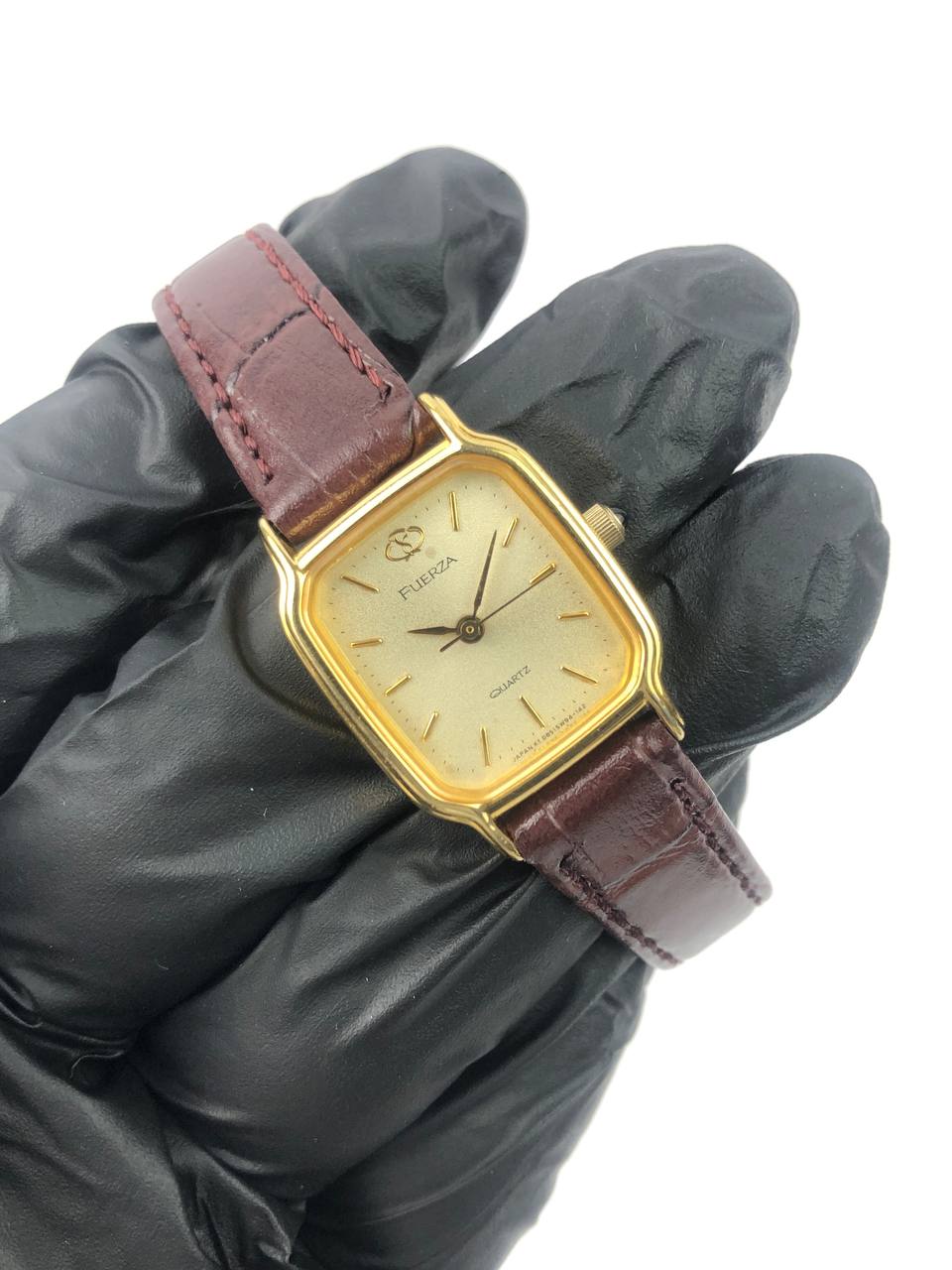 ORIENT FUERZA CLASSIC RECTANGLE – GOLD ELEGANCE - Gambar 4