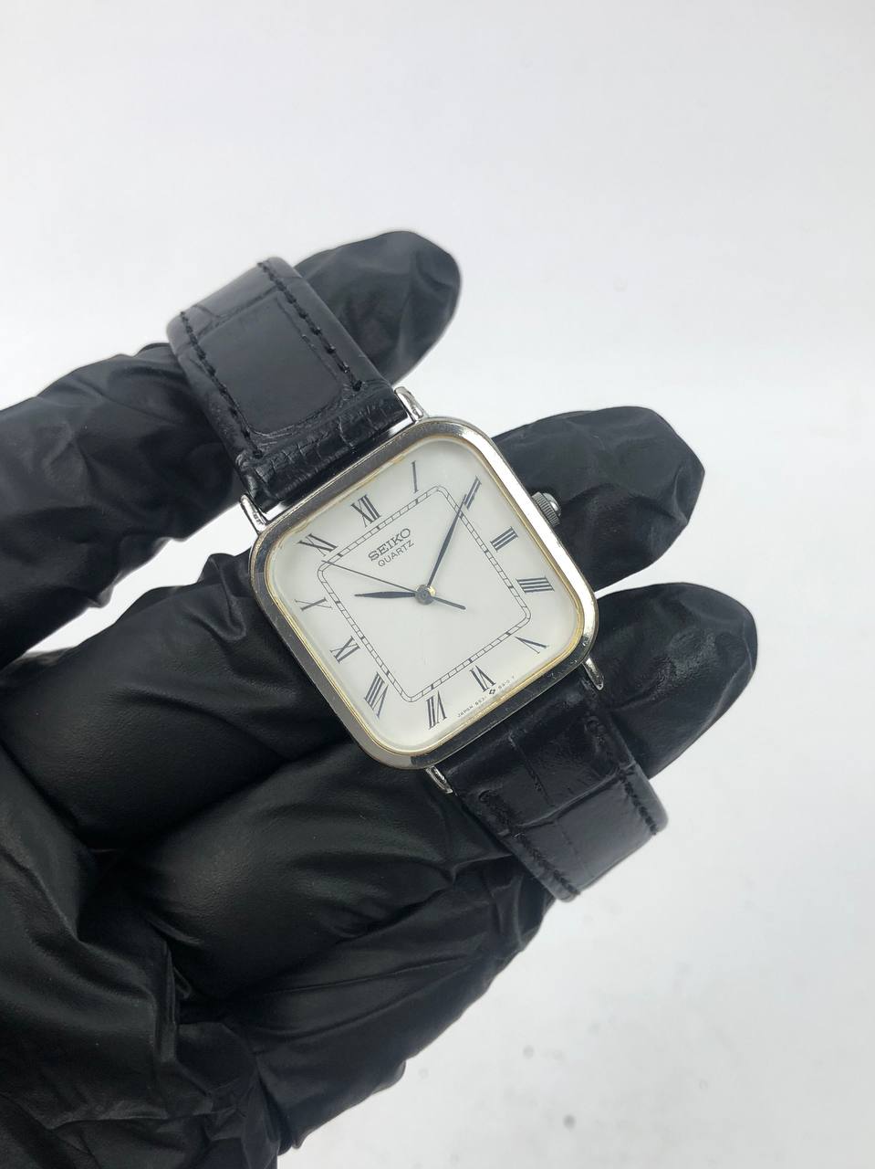 SEIKO TANK QUARTZ – DIAL PUTIH ROMAN, CASE SQUARE - Gambar 4