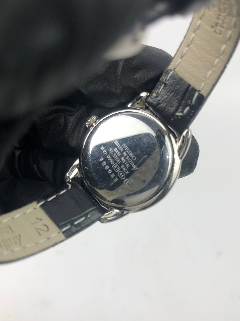 Seiko N Simple Cream Dial strap Hitam - Gambar 7