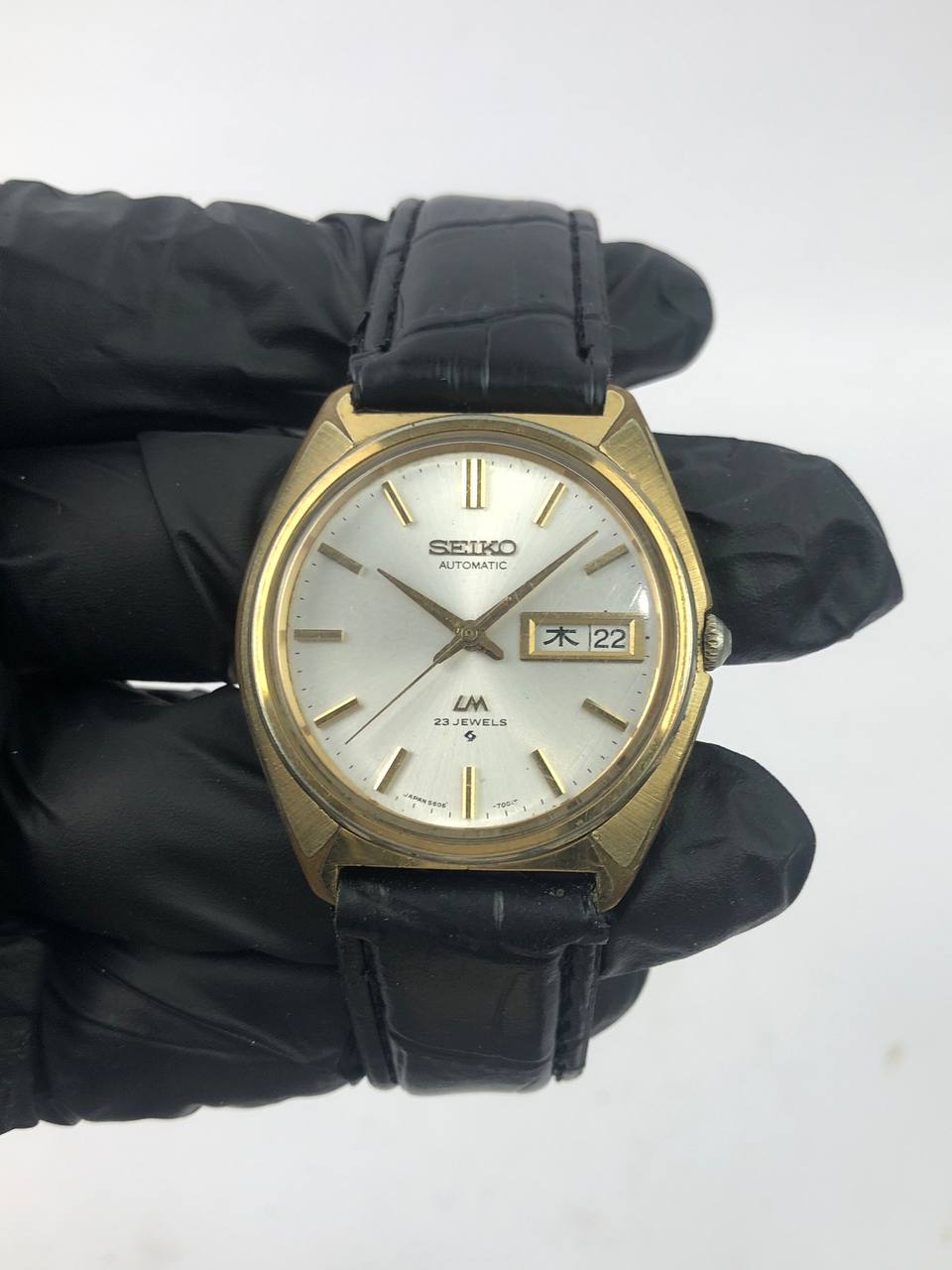 Seiko LM cushion tonneau LM Silver Dial Gold Tonneau Case - Gambar 2