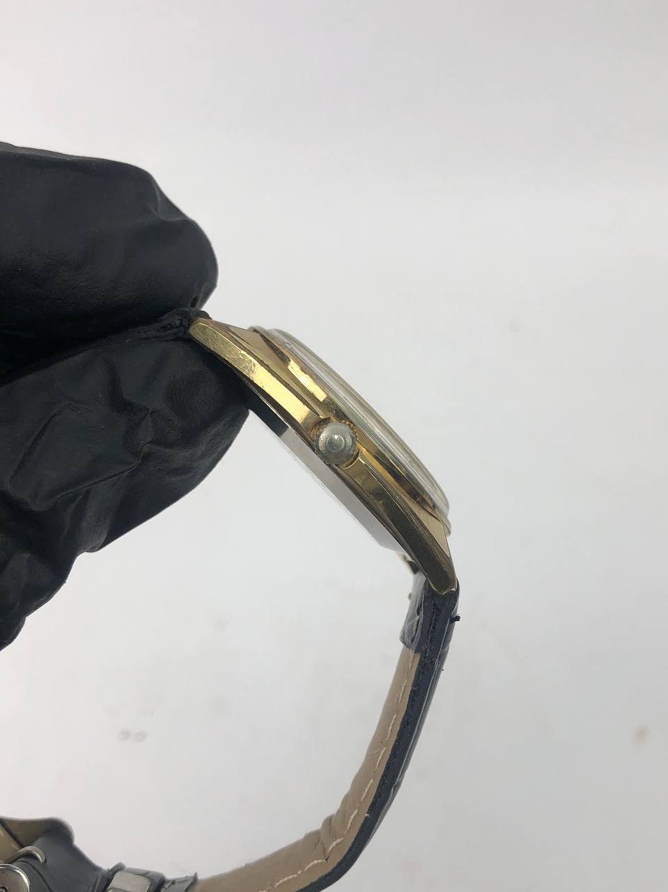 Seiko LM cushion tonneau LM Silver Dial Gold Tonneau Case - Gambar 5