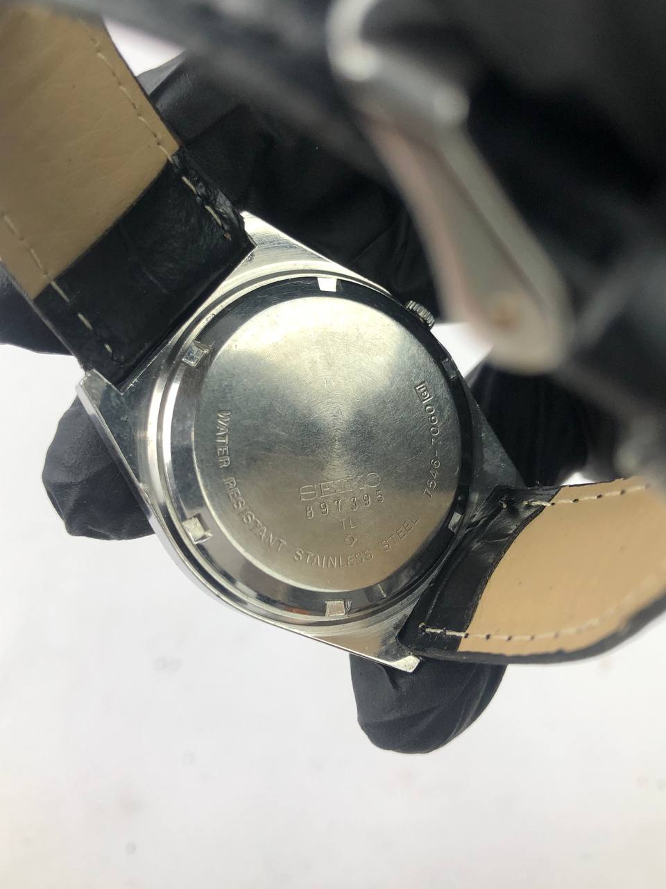 Seiko Quartz TYPE II Blue Gradient Dial cushion case - Gambar 7