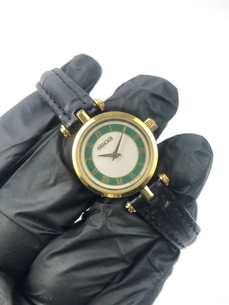 Gucci Vintage Green Gold Roman Black strap Chic - Gambar 4