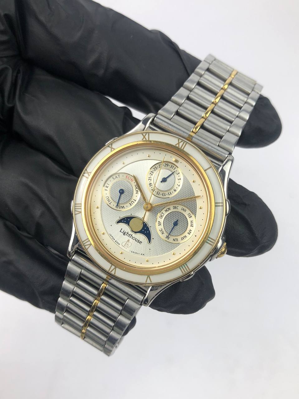 LIGHTHOUSE Citizen Moonphase Two Tone Majesty, Cream Dial, Luxury Steel-Gold Bracelet. - Gambar 3