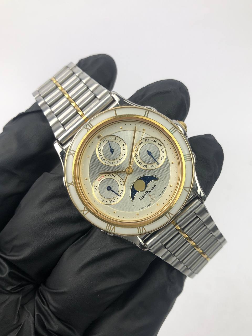 LIGHTHOUSE Citizen Moonphase Two Tone Majesty, Cream Dial, Luxury Steel-Gold Bracelet. - Gambar 4