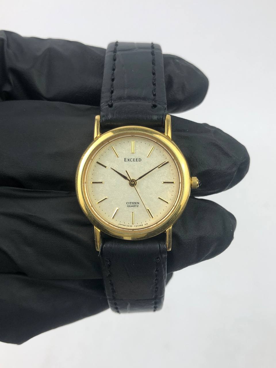 CITIZEN Exceed Slim Gold Dress Watch ladies, Champagne Dial - Gambar 2