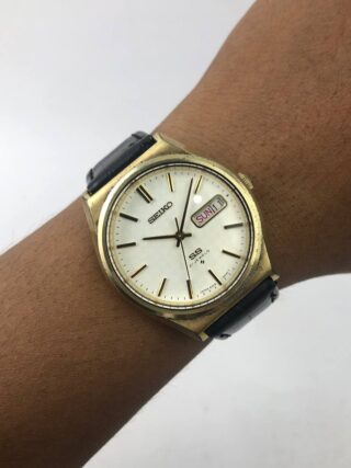 Seiko automatic SS classic case sunburst daydate dial