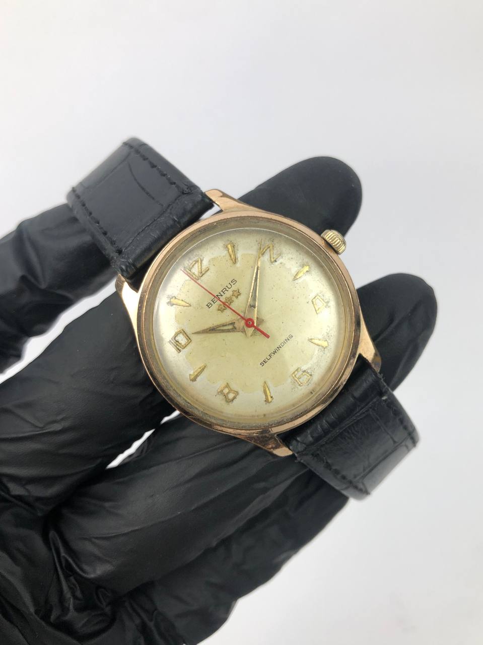 Swissmade Benrus Vintage Round Gold Case Selfwinding - Gambar 4