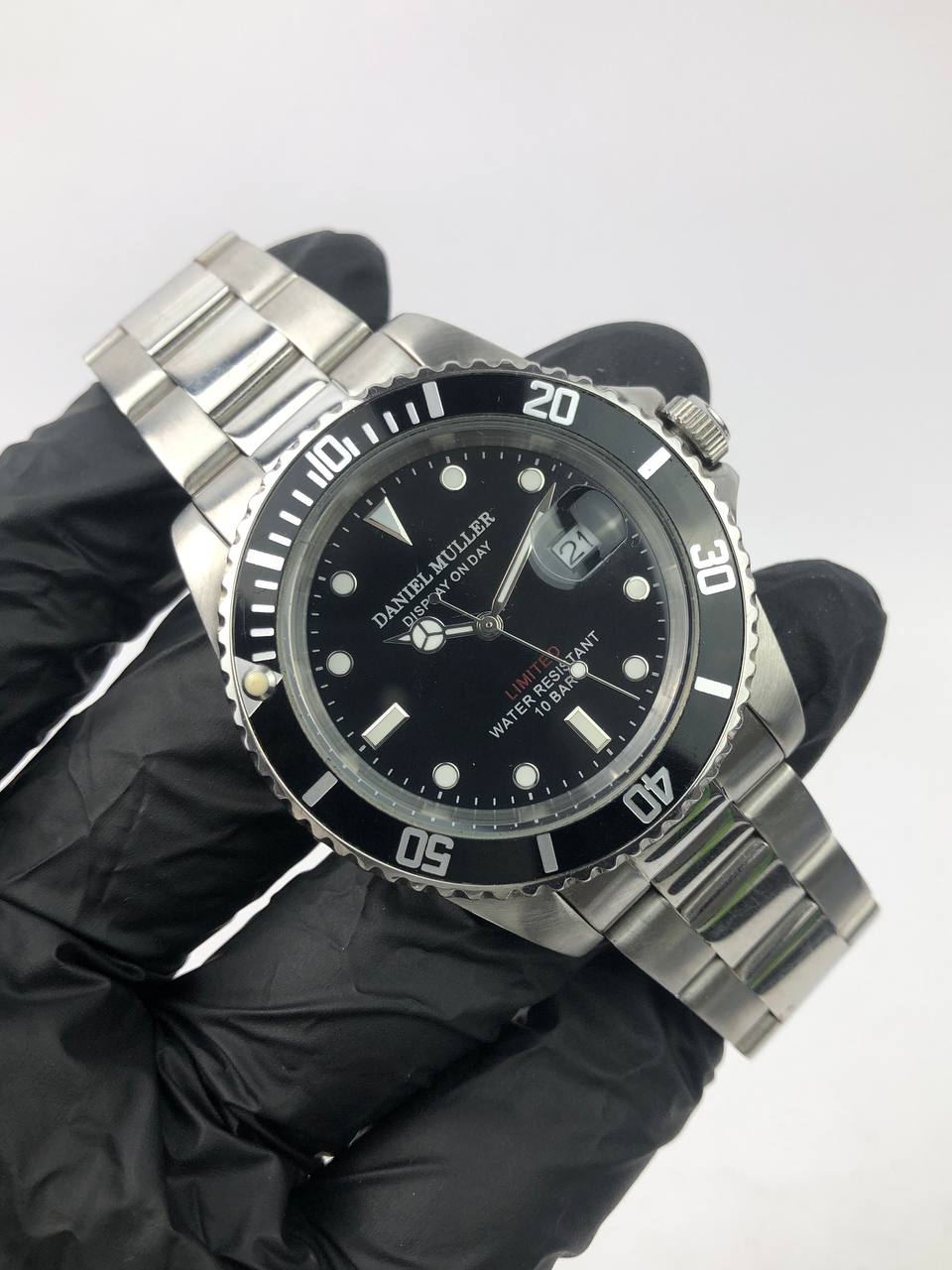 DANIEL MULLER DIVER DIAL BLACK LUME BRACELET STAINLESS - Gambar 4