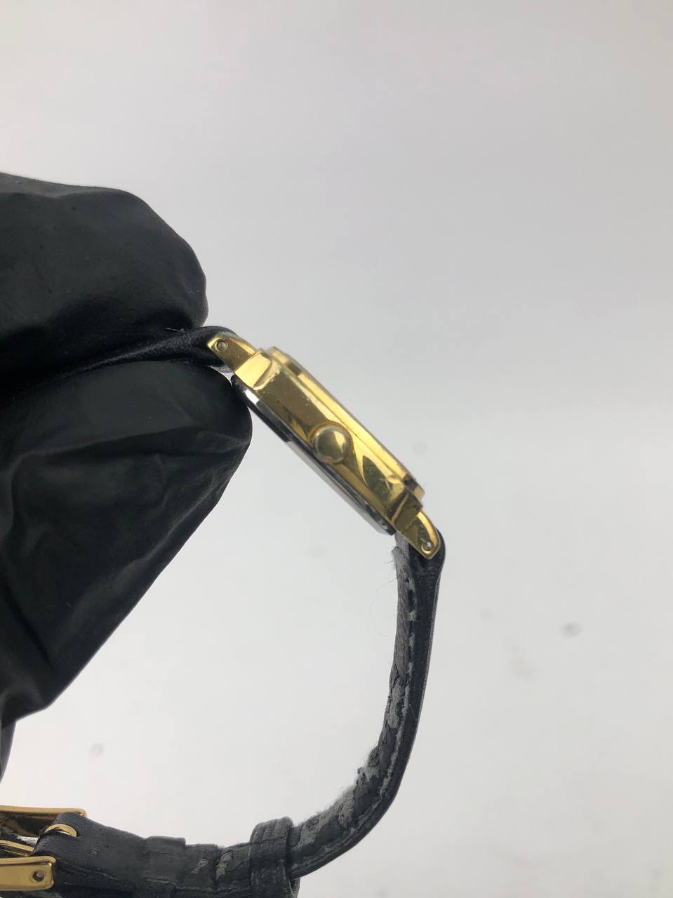 SEIKO SQUARE GOLD DIAL BLACK CLEAN STRAP HITAM - Gambar 5