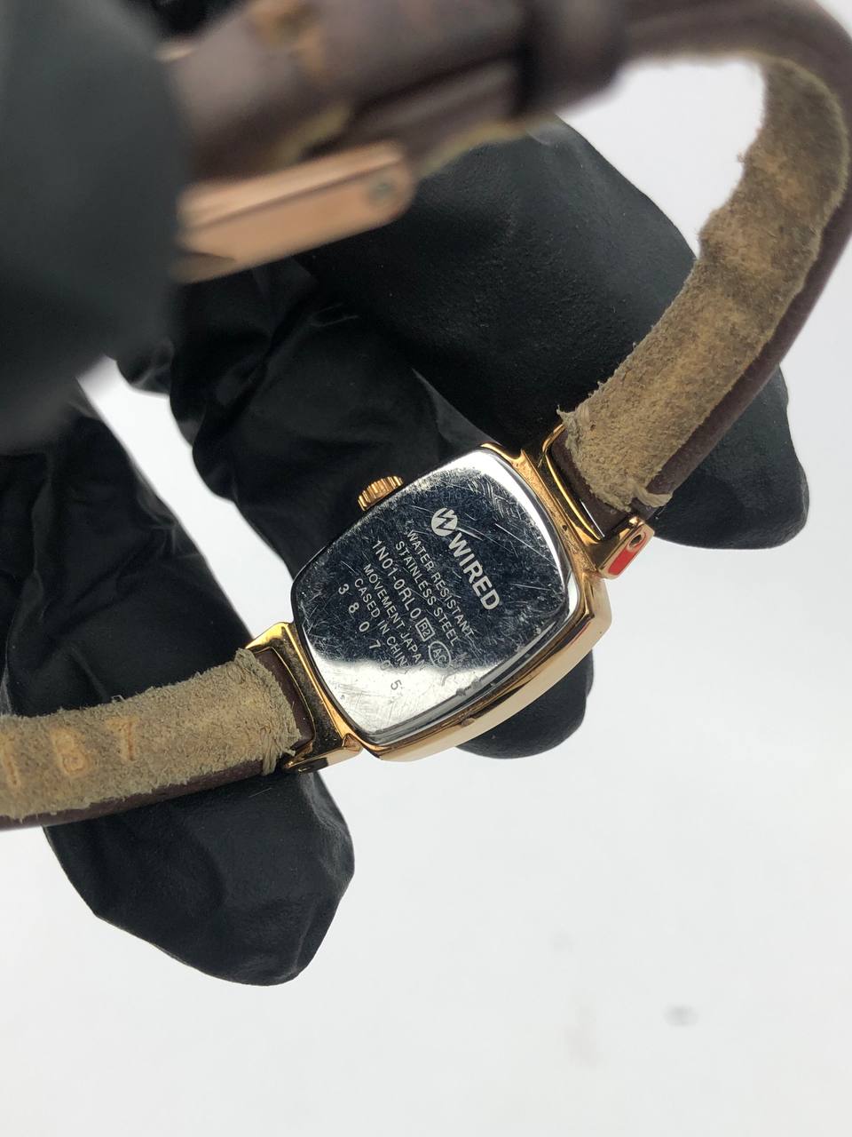 WIRED TONNEAU GOLD DIAL PINK ELEGAN STRAP COKLAT - Gambar 7