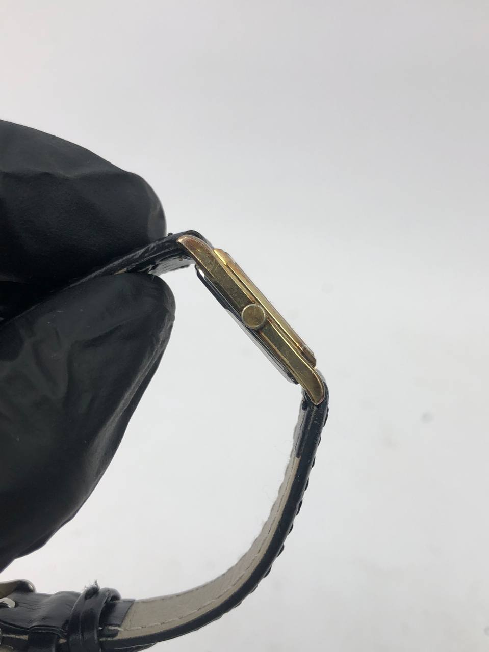 SEIKO RECTANGULAR GOLD DIAL CREAM CLEAN STRAP HITAM - Gambar 5