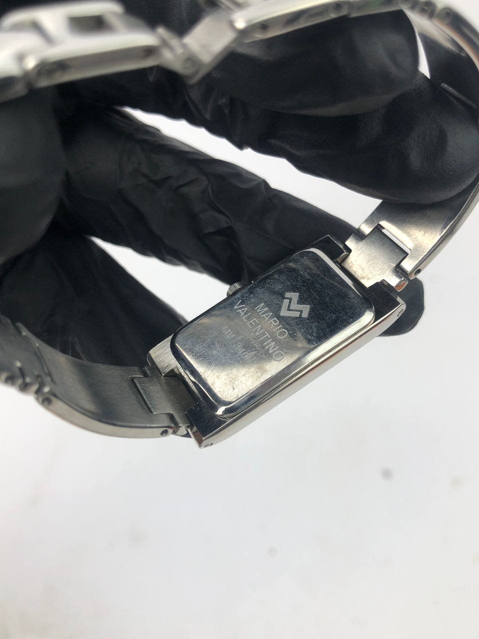 MARIO VALENTINO RECTANGULAR SILVER DIAL BLUE ELEGAN BRACELET SILVER - Gambar 7