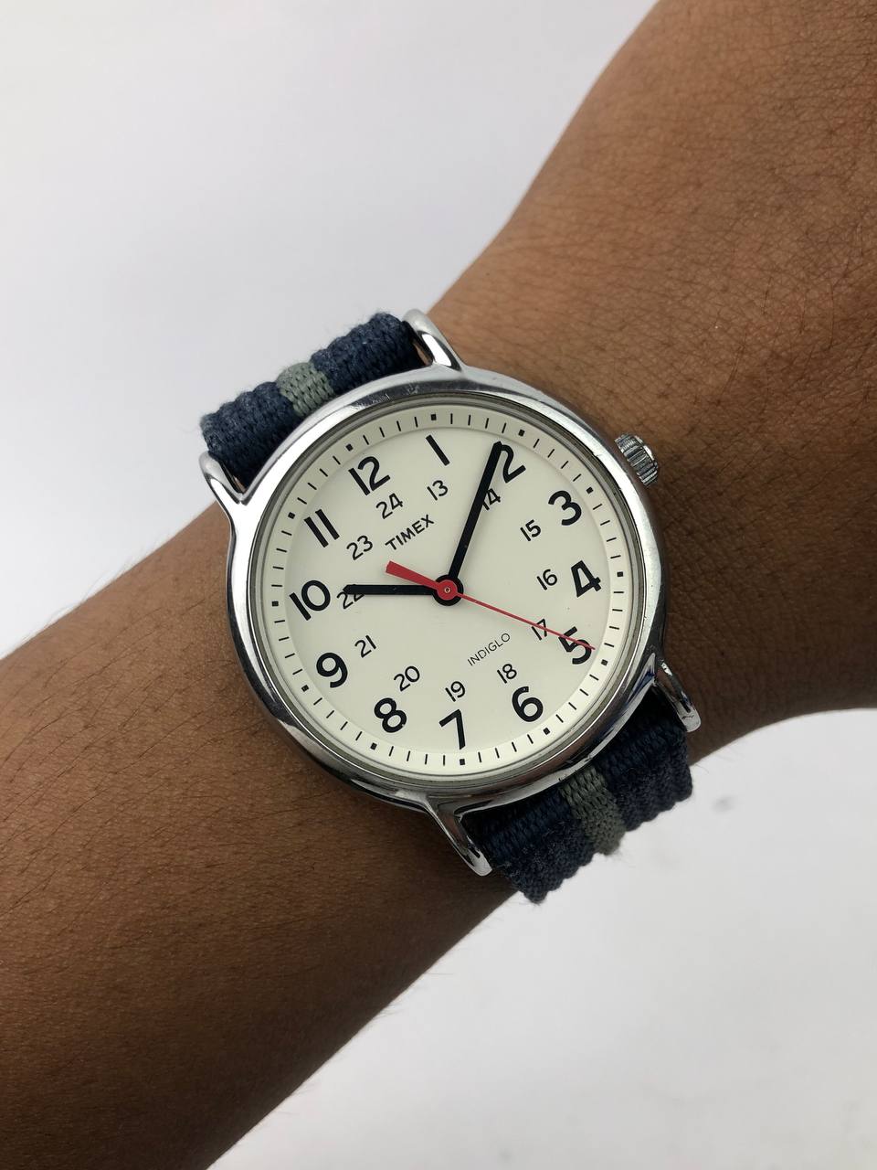 FIELDWATCH TIMEX ROUND CLASSIC DIAL INDIGLO ARABIC STRAP NATO BIRU ABU