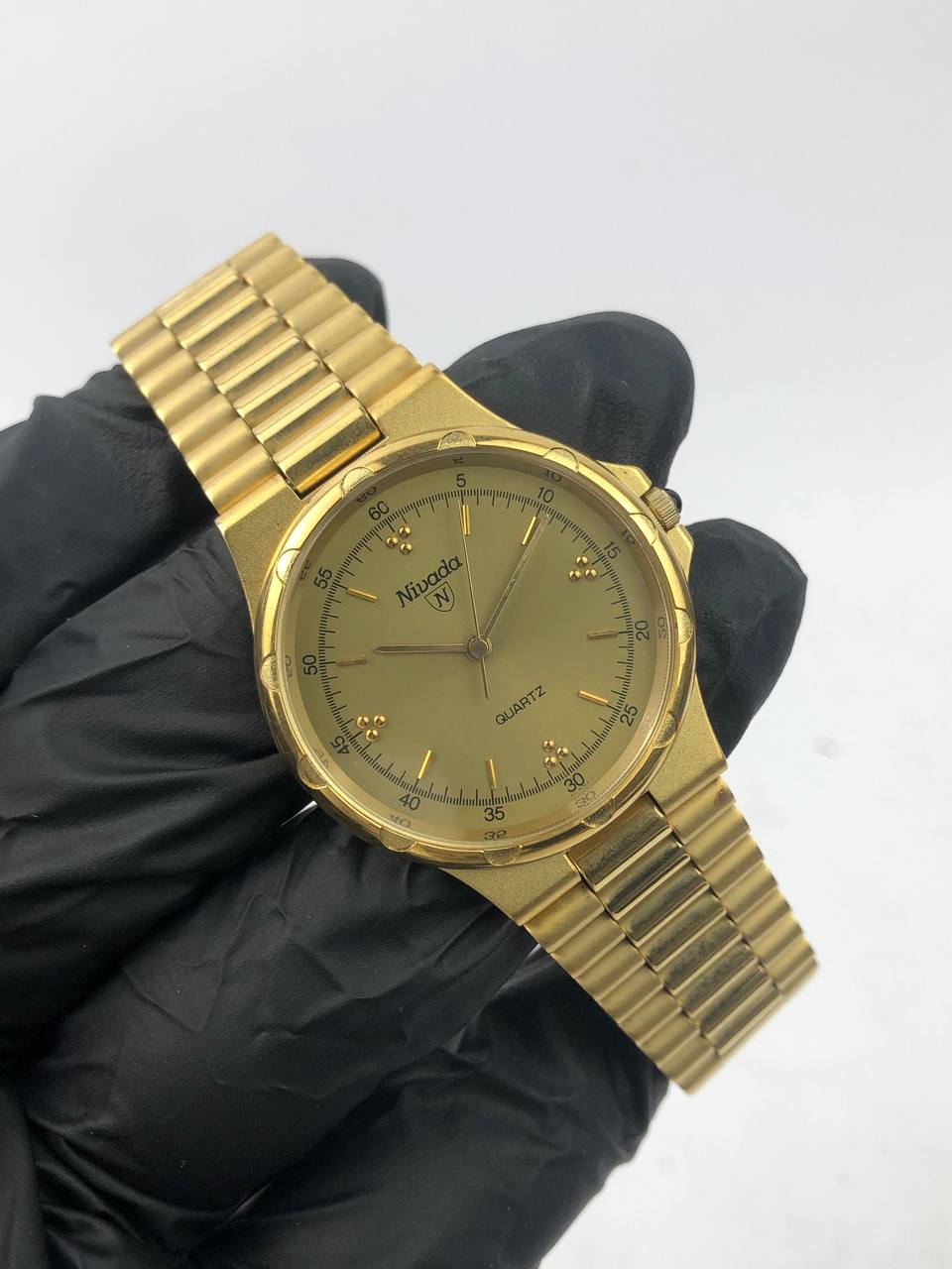 NIVADA ROUND GOLD DIAL GOLD MARKER SPORTY BRACELET GD - Gambar 4