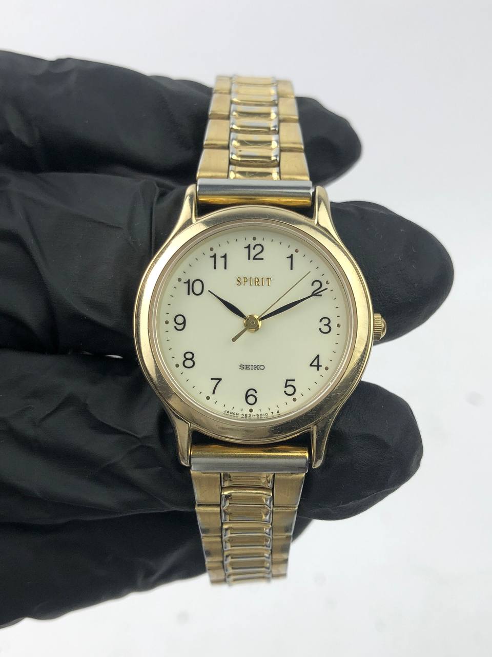 SEIKO ROUND GOLD DIAL PUTIH ARABIC BRACELET DUA TONE - Gambar 2