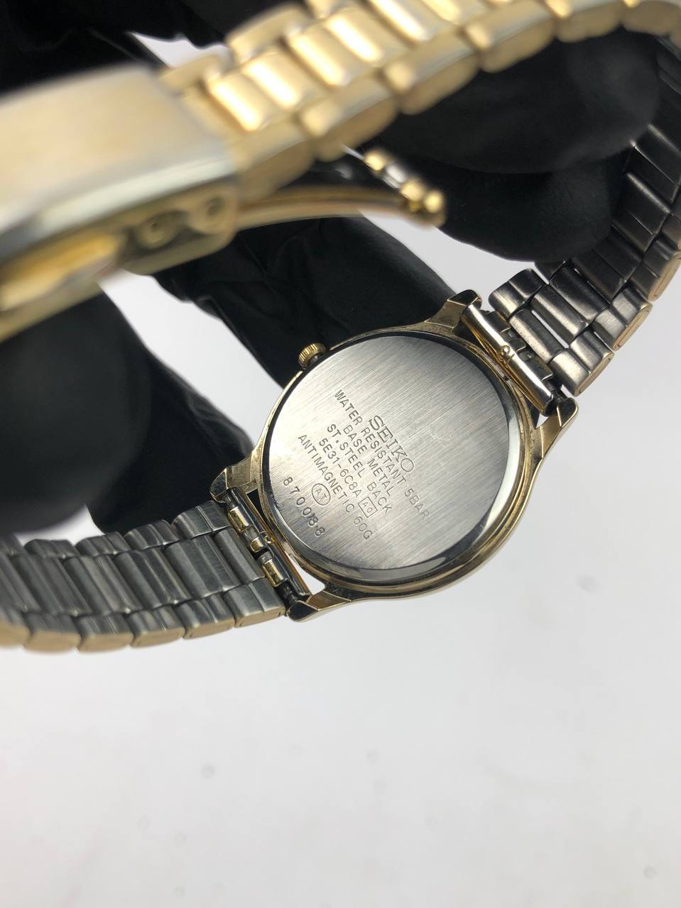 SEIKO ROUND GOLD DIAL PUTIH ARABIC BRACELET DUA TONE - Gambar 7