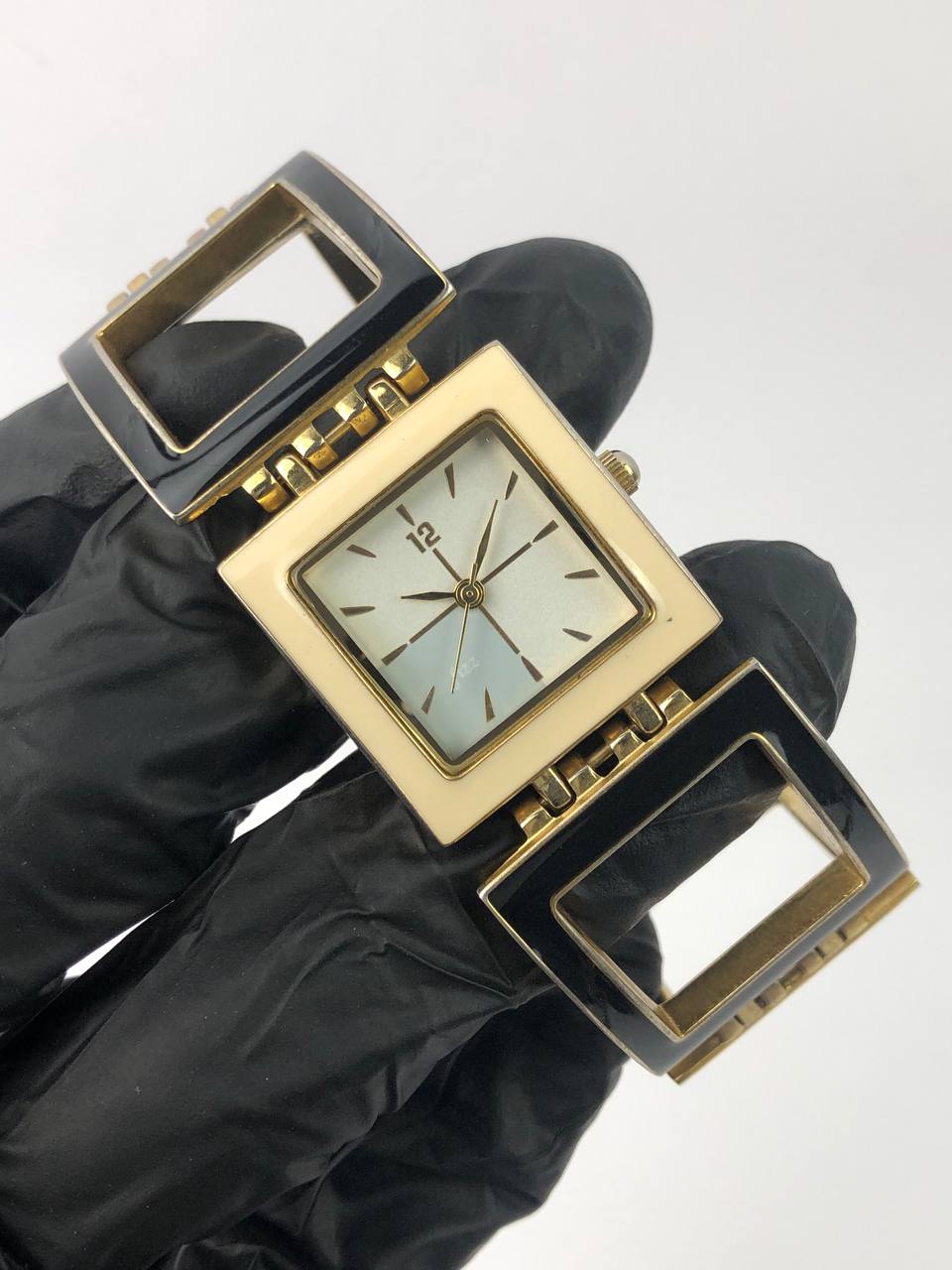 J AXIS LADY RECTANGULAR - Gambar 4