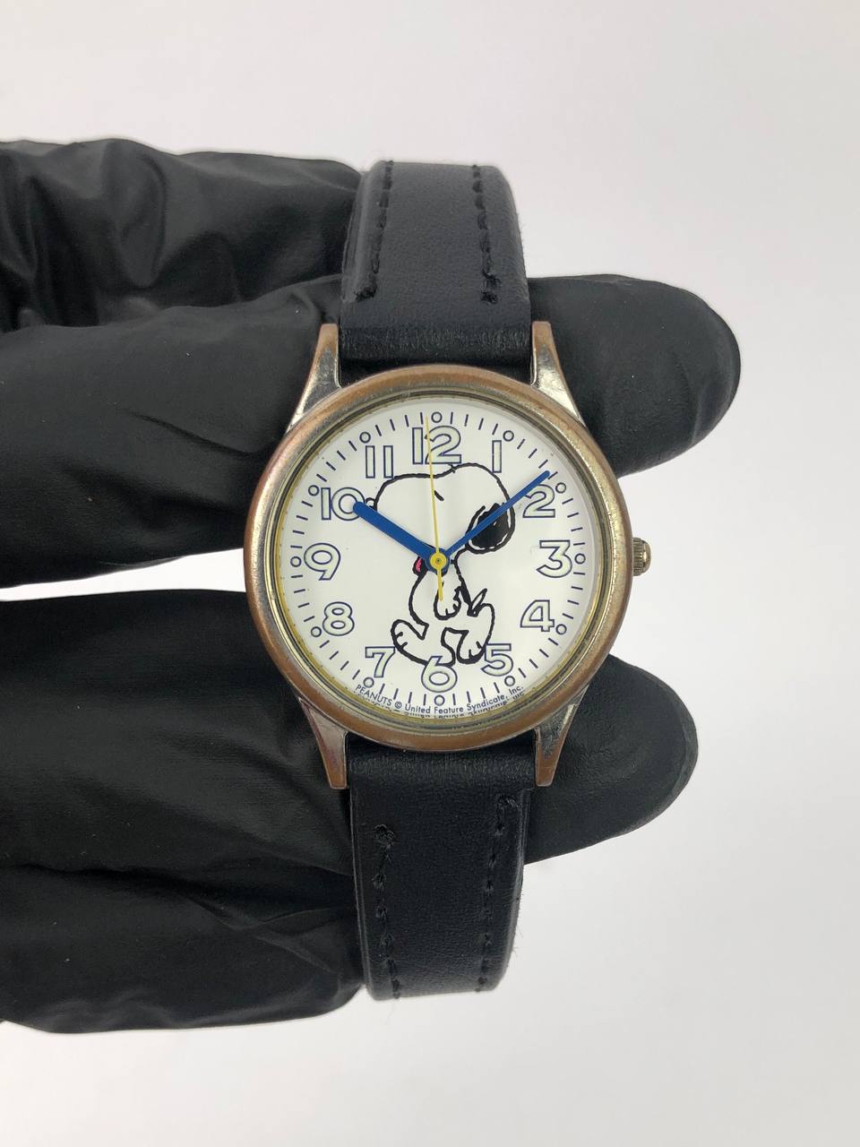 JAM KARAKTER SNOOPY BY PEANUTS - Gambar 2