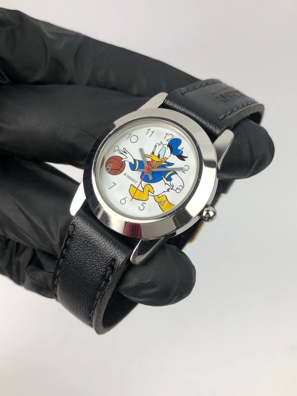 JAM KARAKTER DONAL DUCK BY DISNEY - Gambar 3