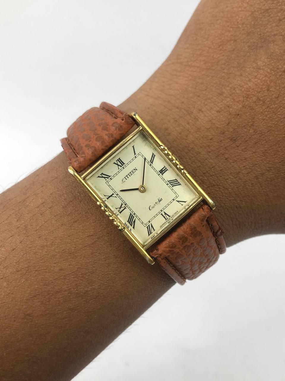 CITIZEN CASTALIA TANK ROMAN DIAL