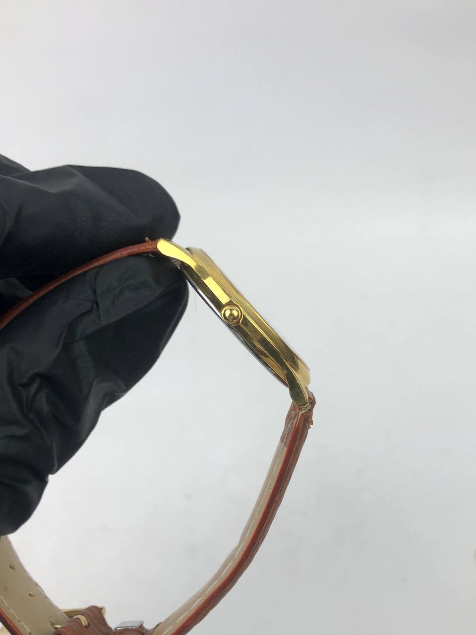 CITIZEN FORMA ROUND GOLD CASE CREAM SUNBURST DIAL - Gambar 5