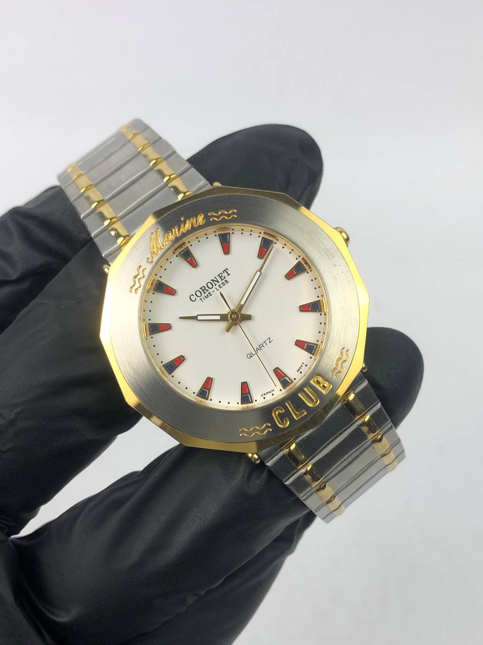 CORONET OCTAGON SPORT CASE COLOUR INDEX DIAL TWO-TONE STEEL BRACELET - Gambar 4