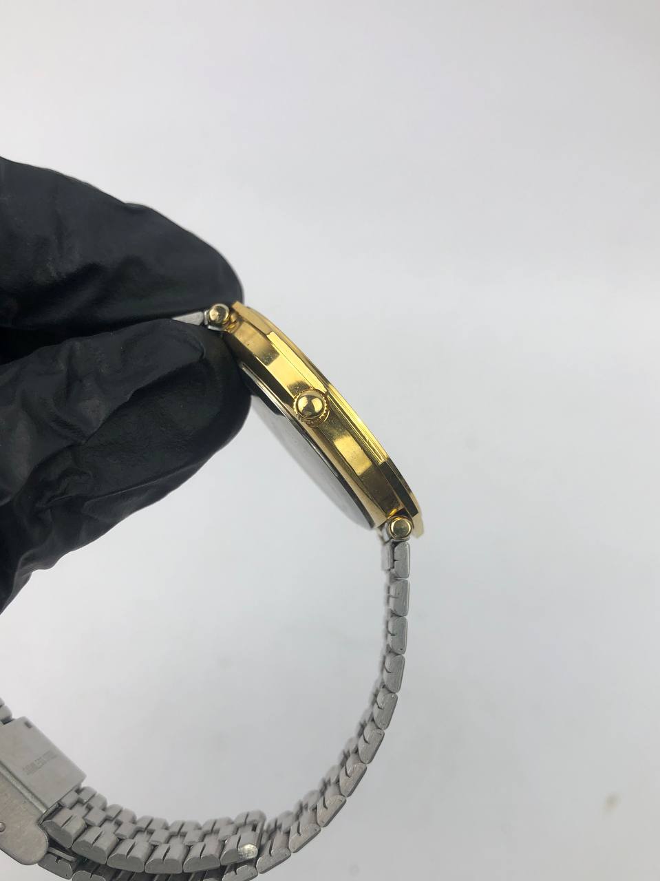 CORONET OCTAGON SPORT CASE COLOUR INDEX DIAL TWO-TONE STEEL BRACELET - Gambar 5