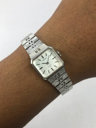 EKSLUSIF SEIKO RECTANGULAR VINTAGE ALL ORIGINAL