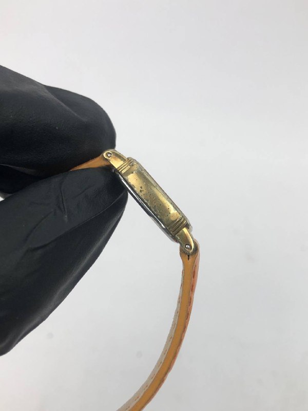 SEIKO LADY QUARTZ TONNEAU CASE GOLD DIAL - Gambar 5