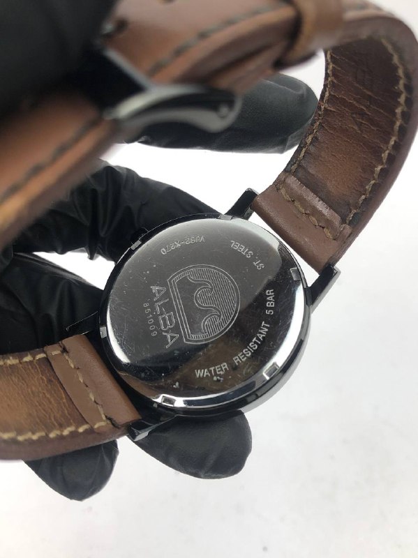 ALBA MAN ROUND BLACK CASE SMOKE BLUE DIAL BROWN STRAP - Gambar 7