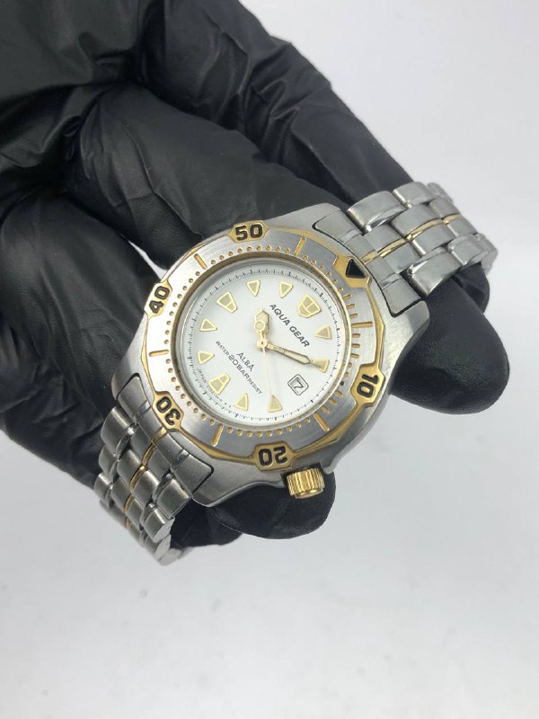 DIVER ALBA AQUAGEAR WHITE DIAL TWO-TONE STEEL BRACELET - Gambar 3