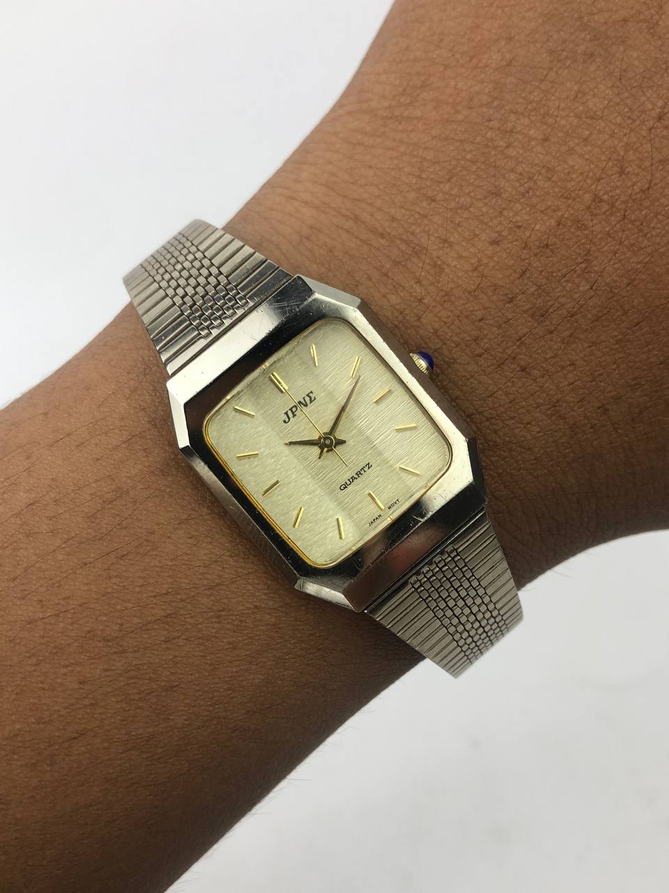 JAPAN WATCH SQUARE TEXTURE DIAL