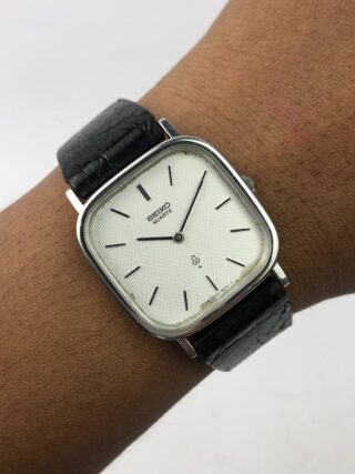 SEIKO QUARTZ CUSHION STEEL CASE WAFFLE DIAL