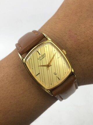 CITIZEN QUARTZ GOLD STRIPE DIAL RECTANGULAR