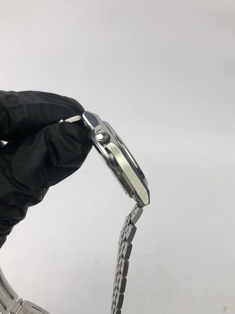 SEIKO SILVERWAVE QUARTZ DAY-DATE SILVER DIAL STEEL BRACELET ALL ORIGINAL - Gambar 5