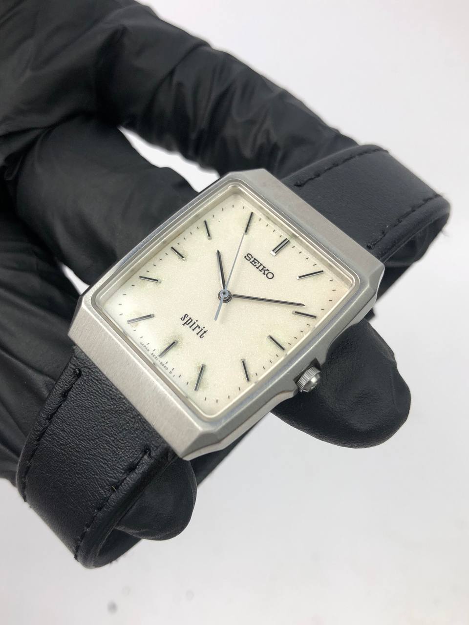 SEIKO SPIRIT TANK QUARTZ VINTAGE - Gambar 3