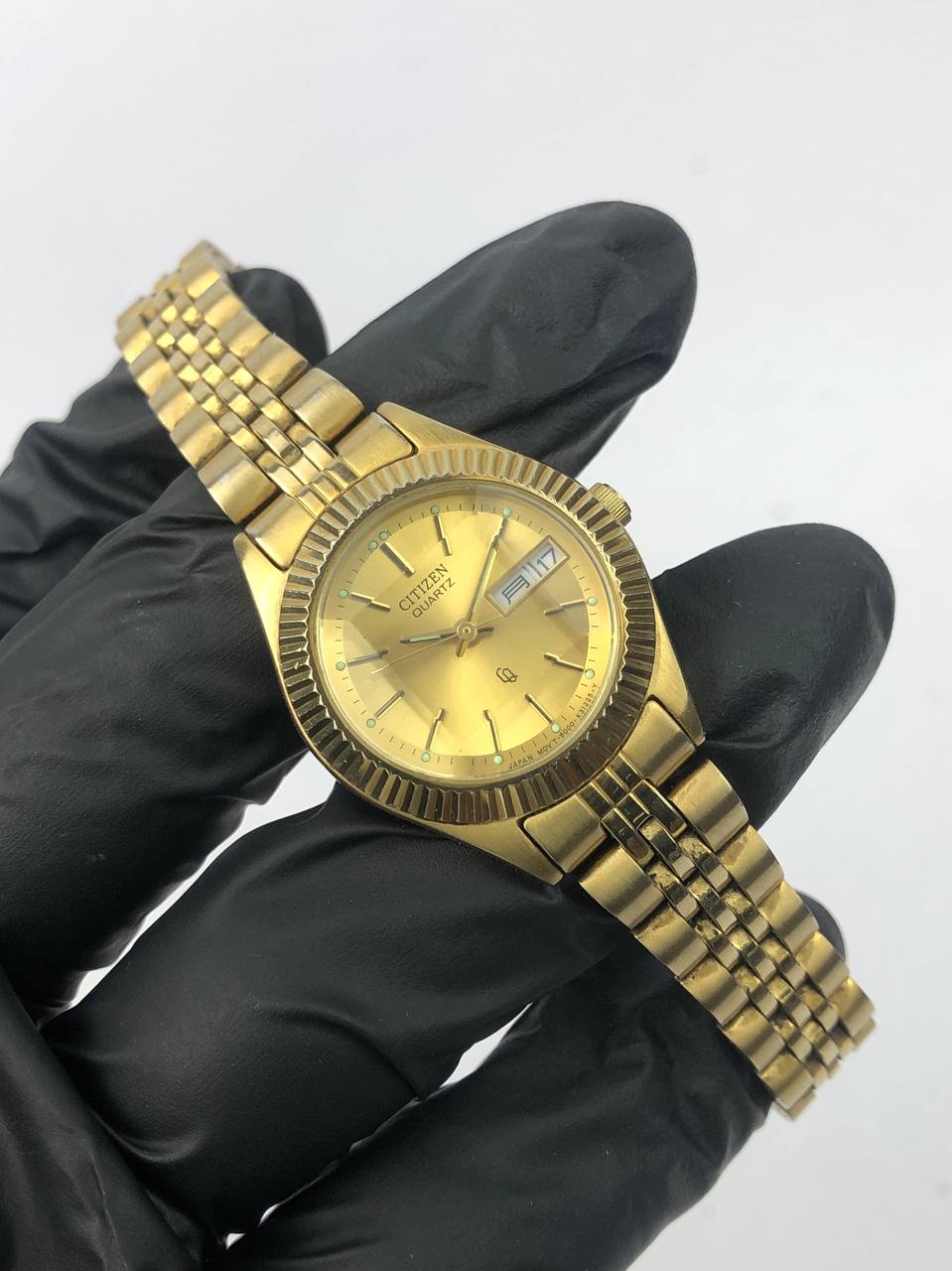 CITIZEN CRYSTON QUARTZ FACETED GLASS - Gambar 3