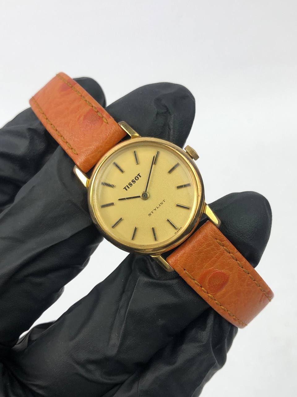 TISSOT STYLIST SWISS DRESS WATCH ROUND GOLD CHAMPAGNE DIAL LEATHER STRAP - Gambar 4