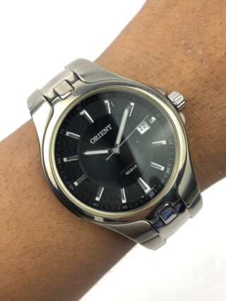 ORIENT TITANIUM ROUND BLACK TEXTURED DIAL 10BAR BRACELET