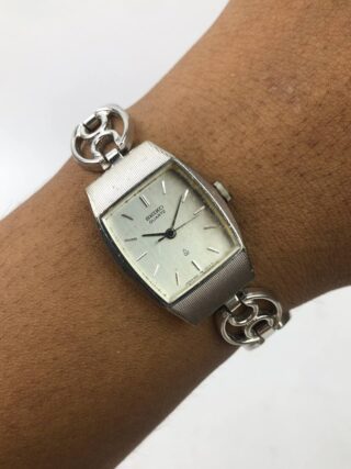 SEIKO VINTAGE RECTANGULAR LADIES