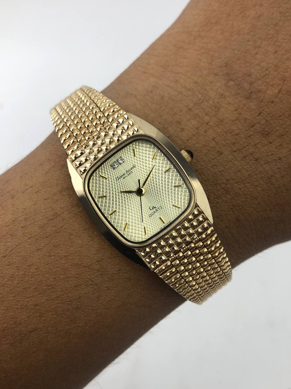 GIANNI ACCARDI TEXTURE GOLF CASE AND DIAL