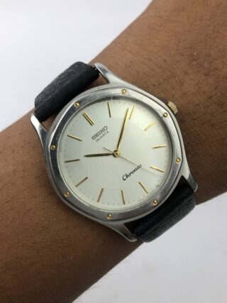 SEIKO CHRONOS MULTIGONAL BEZE SIMPLE TEXTURE DIAL