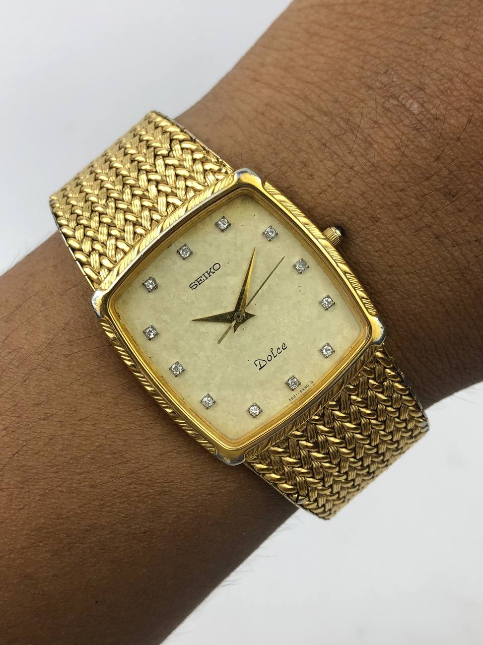 SEIKO DOLCE DIAMOND INDEX SNOWFLAKE DIAL MESH BRACELET ALL ORI