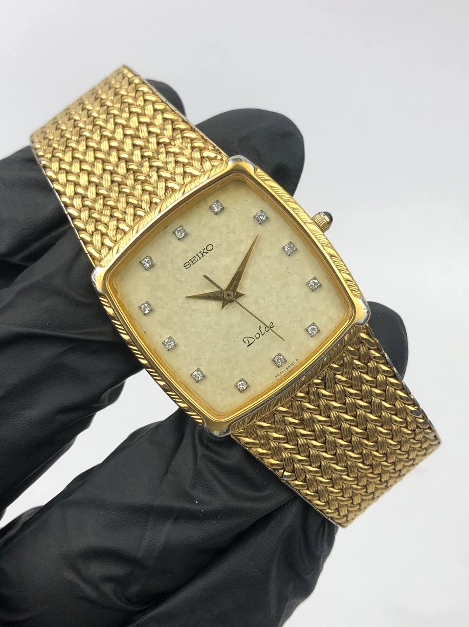 SEIKO DOLCE DIAMOND INDEX SNOWFLAKE DIAL MESH BRACELET ALL ORI - Gambar 4