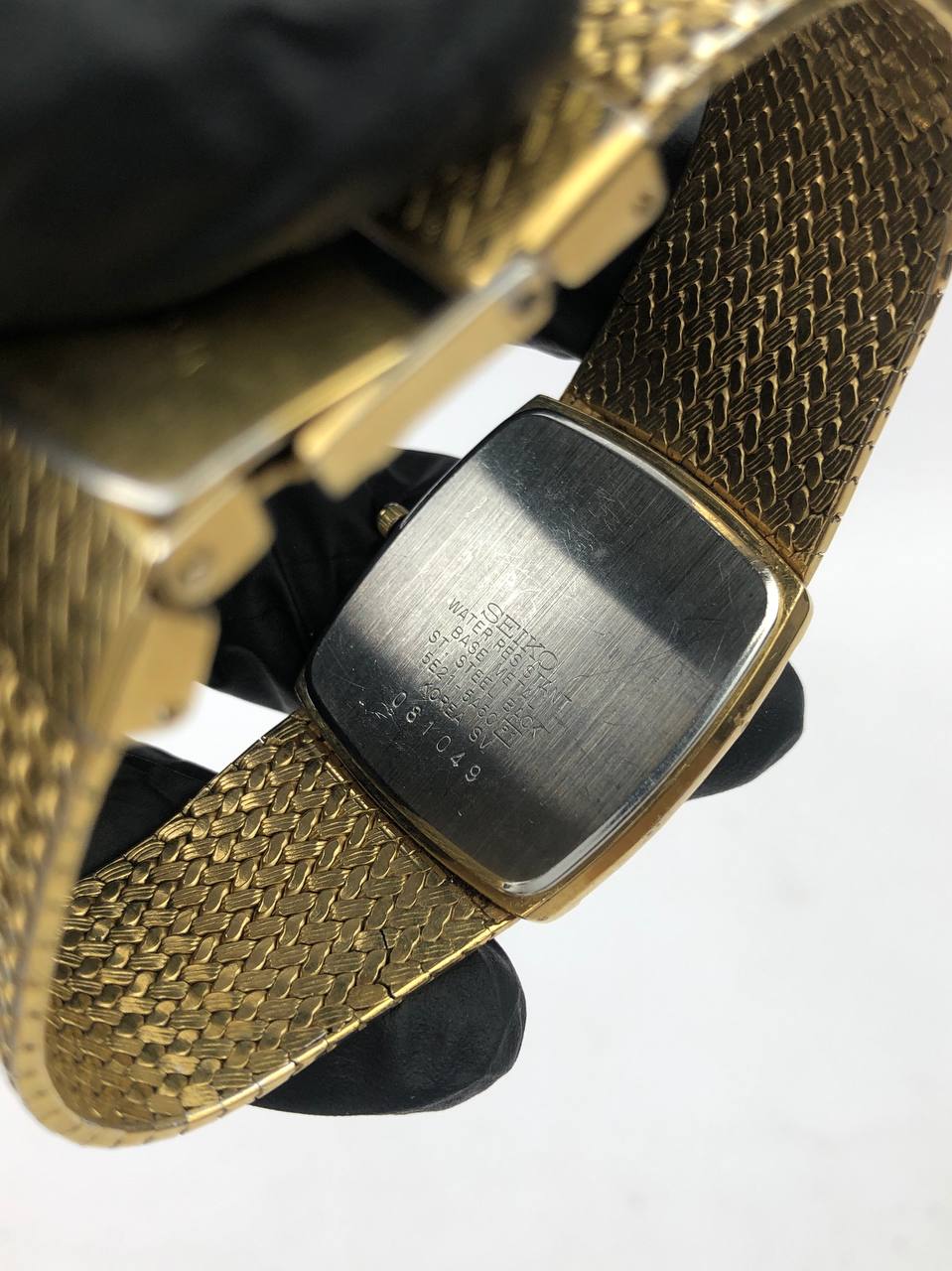 SEIKO DOLCE DIAMOND INDEX SNOWFLAKE DIAL MESH BRACELET ALL ORI - Gambar 9