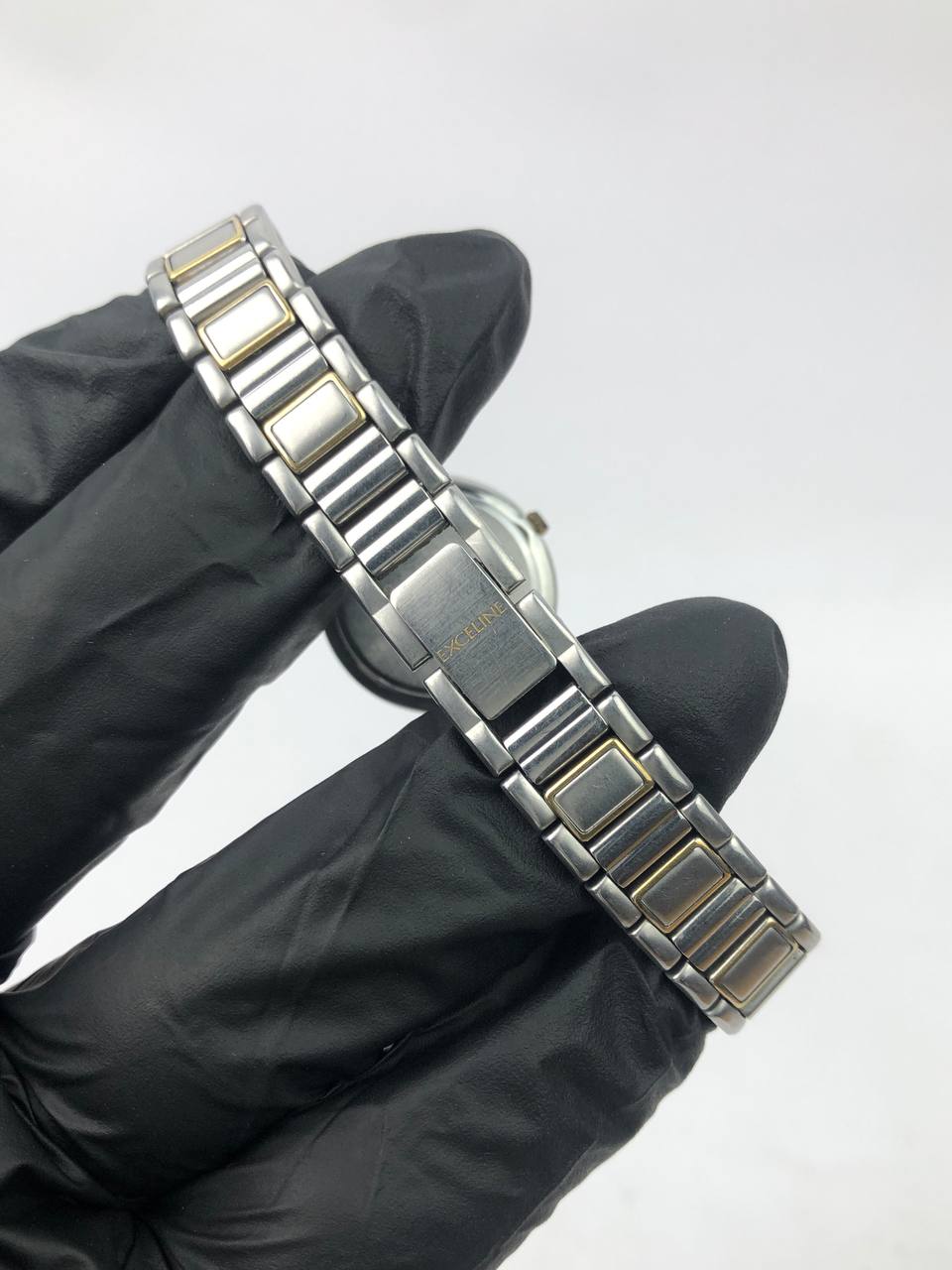 SEIKO EXCELINE LADY TWOTONE INTEGRATED BRACELET - Gambar 7