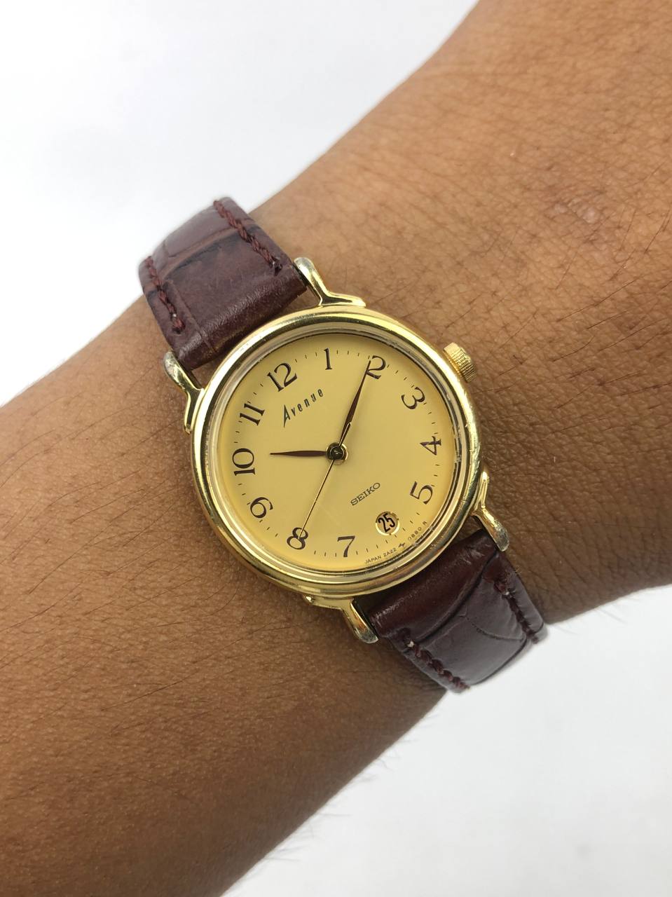 SEIKO AVENUE DATE NUMERIK SIMPEL