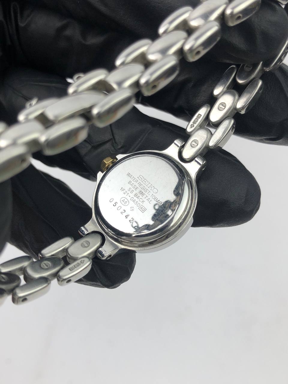 RARE SEIKO MOOREA LADIES ROMAN INTEGRATED BRACELET - Gambar 7