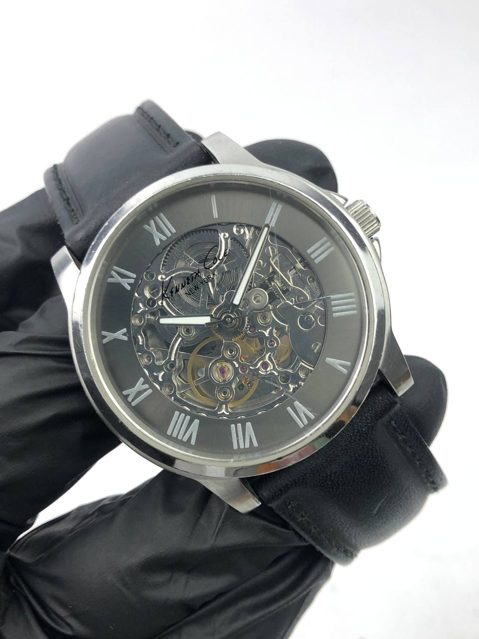 KENNETH COLE SKELETON AUTOMATIC ROMAN DIAL - Gambar 3